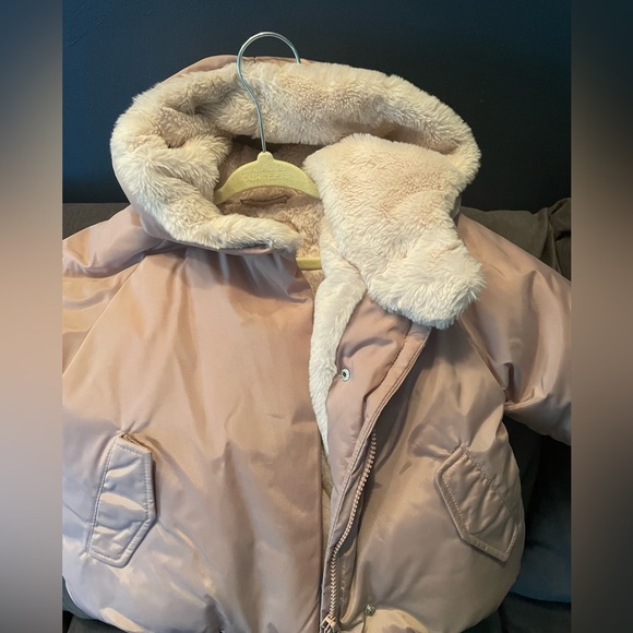 Zara toddler girl puffer coat size 18-24 months in great condition. - Picture 3 of 8